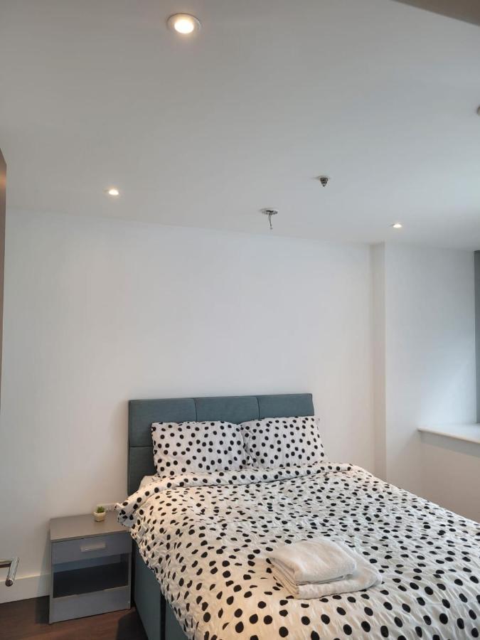 2Br Chic London Sleep 9 Bp7 Apartment Exterior photo