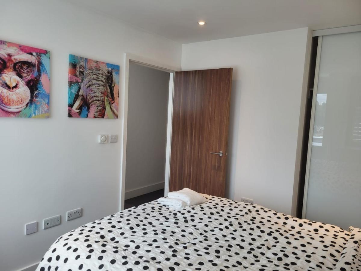 2Br Chic London Sleep 9 Bp7 Apartment Exterior photo